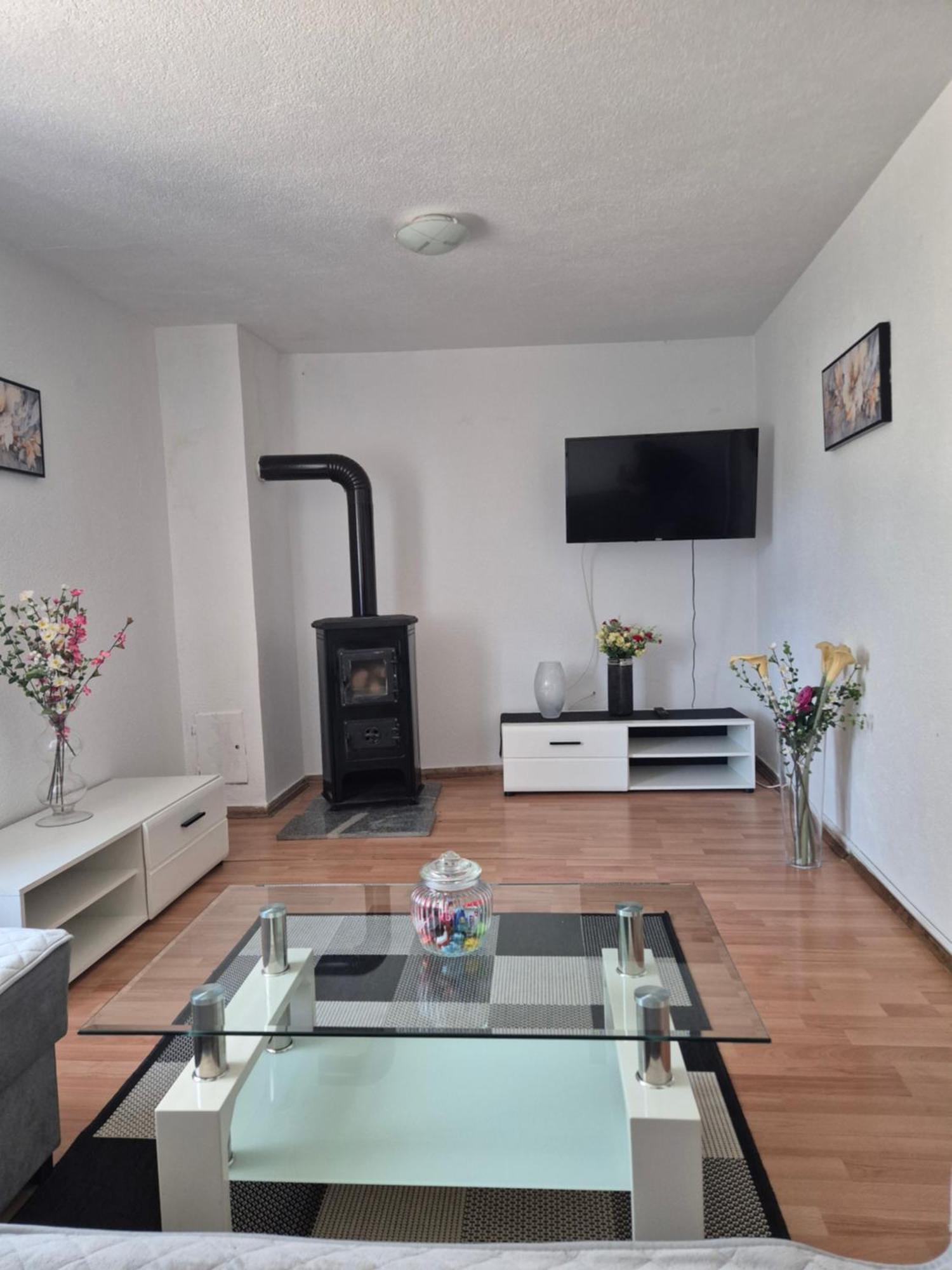 Ferienwohnung Kuca Za Odmor Petra Cepljani Exterior foto
