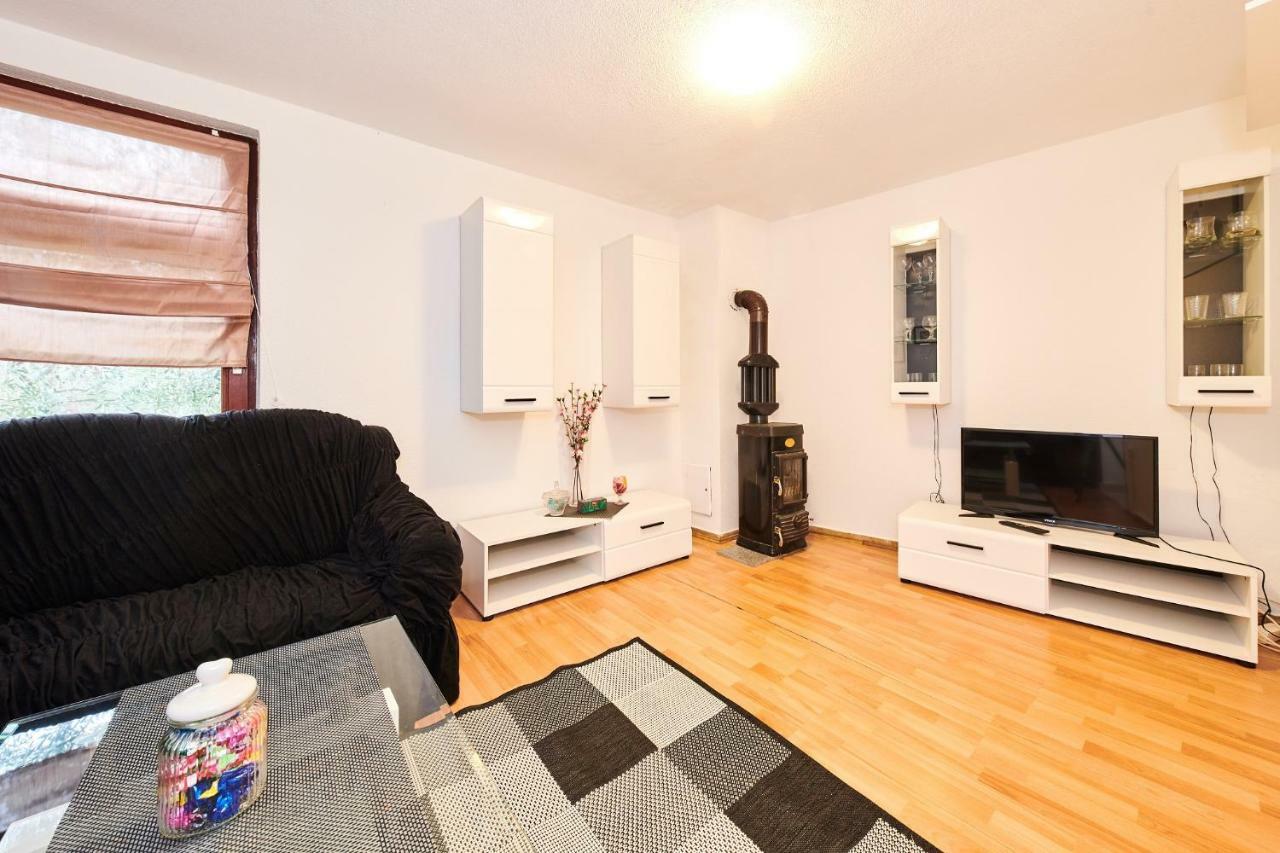 Ferienwohnung Kuca Za Odmor Petra Cepljani Exterior foto