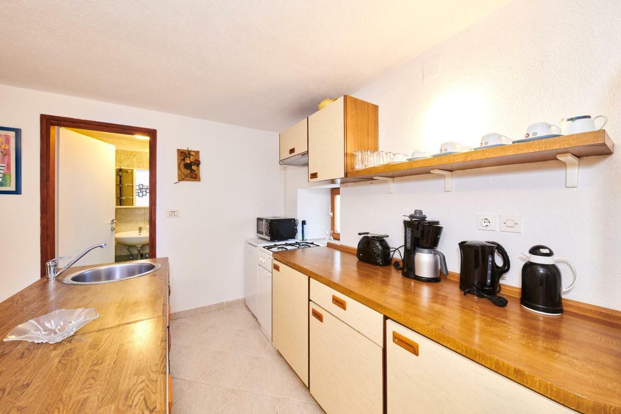 Ferienwohnung Kuca Za Odmor Petra Cepljani Exterior foto